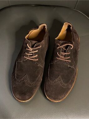 Cardiff brand Handmade Men's Brown Suede Wingtip Derby Shoes